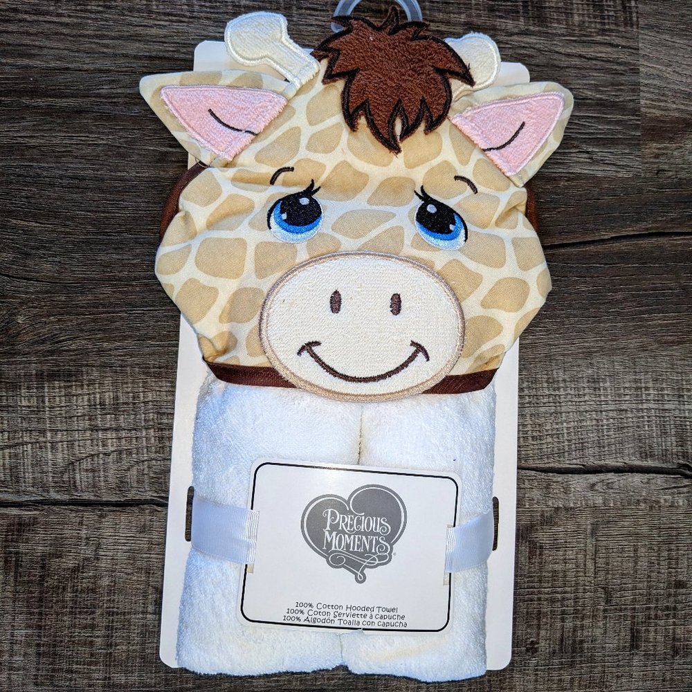 Hooded towel with Giraffe